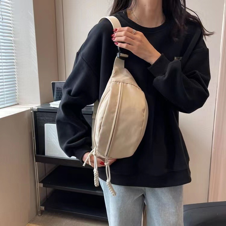 미니멀 힙색 슬링백 상세 이미지 15