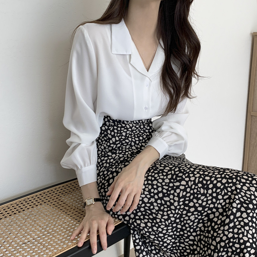 [오픈카라 심플 블라우스]